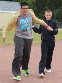 Spendenlauf 2015 auf der Bein_03.jpg