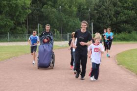 Spendenlauf 2015 auf der Bein_04.jpg
